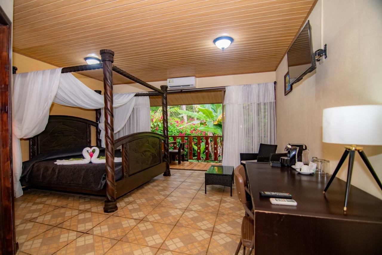 Ara Ambigua Lodge Sarapiquí Esterno foto